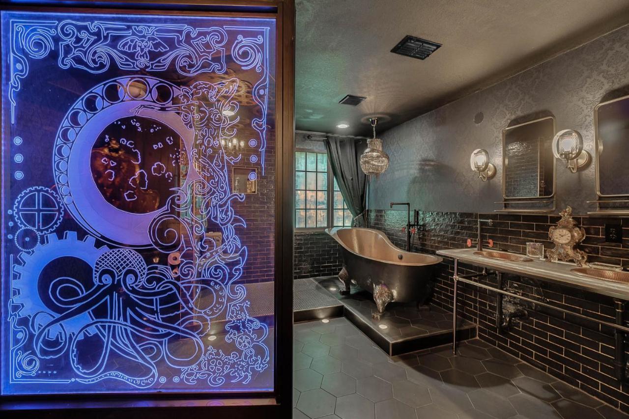 Gorgeous Custom 6Bd Hm Loaded With Amenities Themed Rooms, Private Pool Davenport Ngoại thất bức ảnh